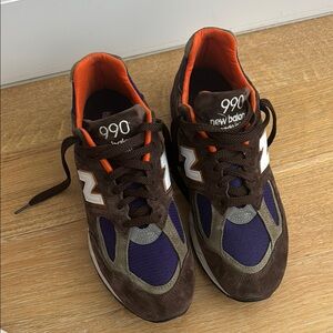 New Balance 990 Men's Brown and Blue Sneakers